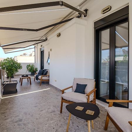 Apartament Koukouvagia Penthouse In Ateny Zewnętrze zdjęcie